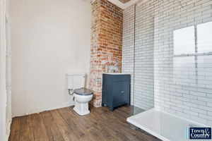 THE HAWK- click for photo gallery